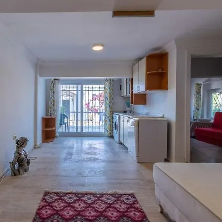 Villa Charming House With Amazing Sea View In Bodrum