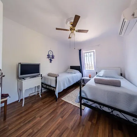 Villa Charming House With Amazing Sea View In Bodrum