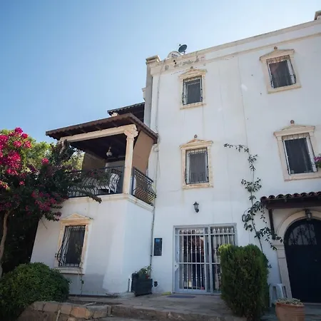 Charming House With Amazing Sea View In Bodrum * Gumusluk